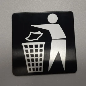 Таблички из алюминия — Табличка для места под мусор — фото